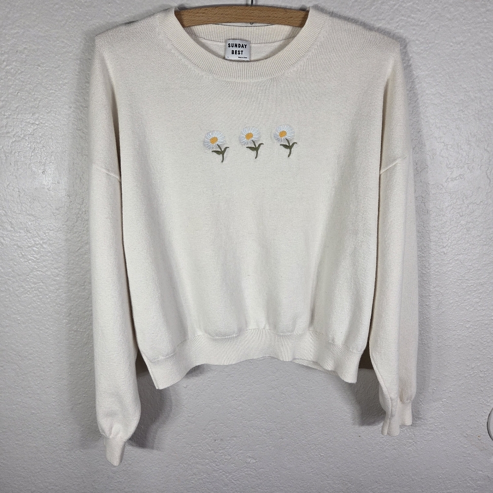 Aritzia Sunday Best Size L Cream Merino Wool Daisy Sweater Daisies Flower Print - Picture 2 of 16